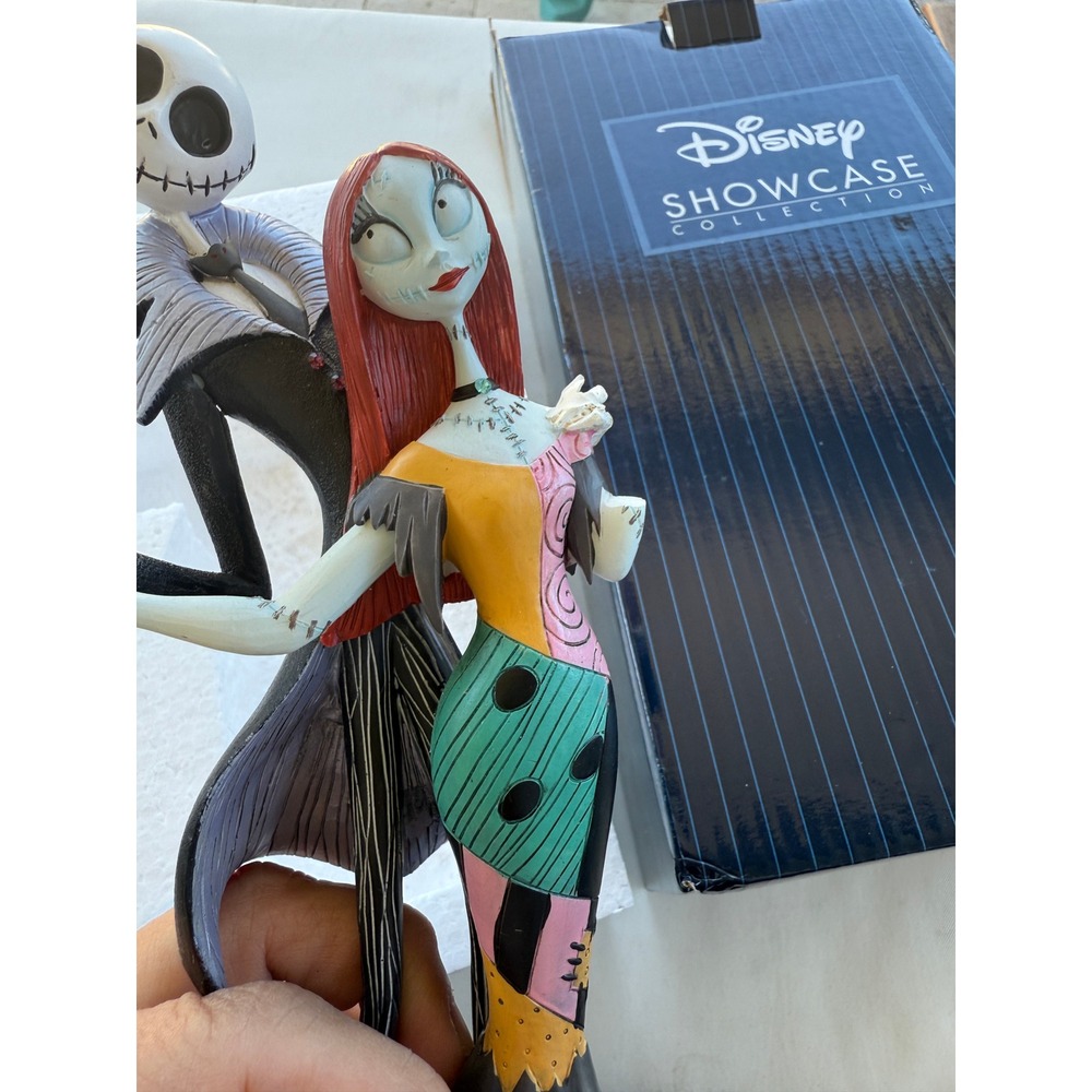 Disney Tim Burton Nightmare Before Christmas Jack and Sally 6002184 Figurine